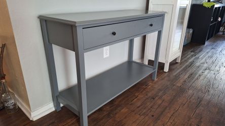 Sideboard Table
