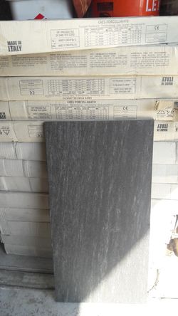 12" × 24" ceramica $1 SQ, F,T