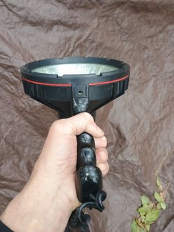 Coleman Halogen 800,000 candle power spotlight