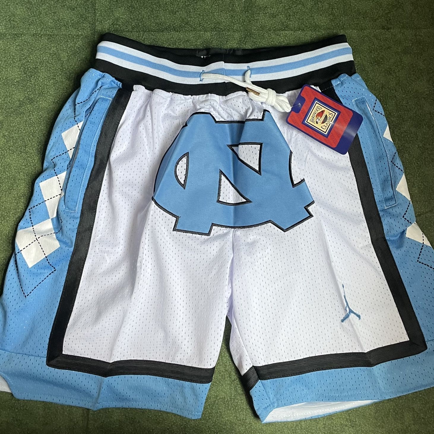 Orlando Magic Blue Mitchell & Ness Just Don Shorts Size XL for Sale in  Philadelphia, PA - OfferUp