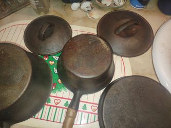 Vintage Cast Iron Cookware Lot