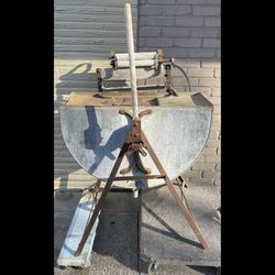 Antique Vintage Washing Machine Galvanized Steel Tub Manual Agitator Adjustable Wringer Rollers