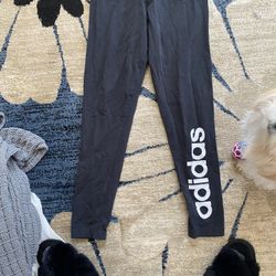 Adidas leggings size small worn once