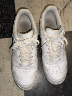 Used Nike White AF1’s Mens size 11 US
