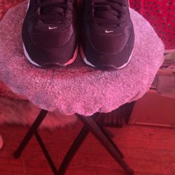 Nike Air Max         Size9.5 Men