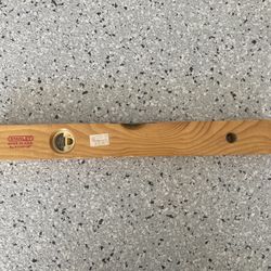 Vintage 80’s “STANLEY” 18” Wood Level. STAMBAUGHS of Youngstown, Ohio. Pre Owned