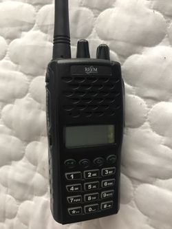 Relm Radio - like new (no charger)