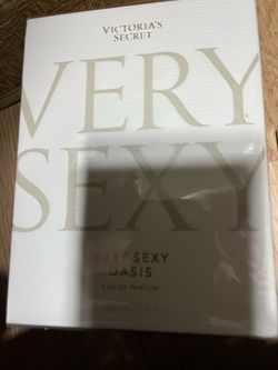 New Victoria’s Secret very sexy oasis perfume 100 ml no longer sold