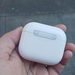 Apple Airpod 3rd Gen W/ Magasafe Case