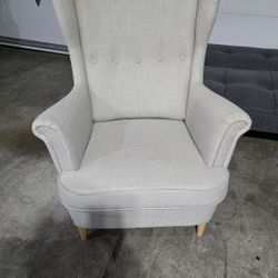 Wing chair **Like New**