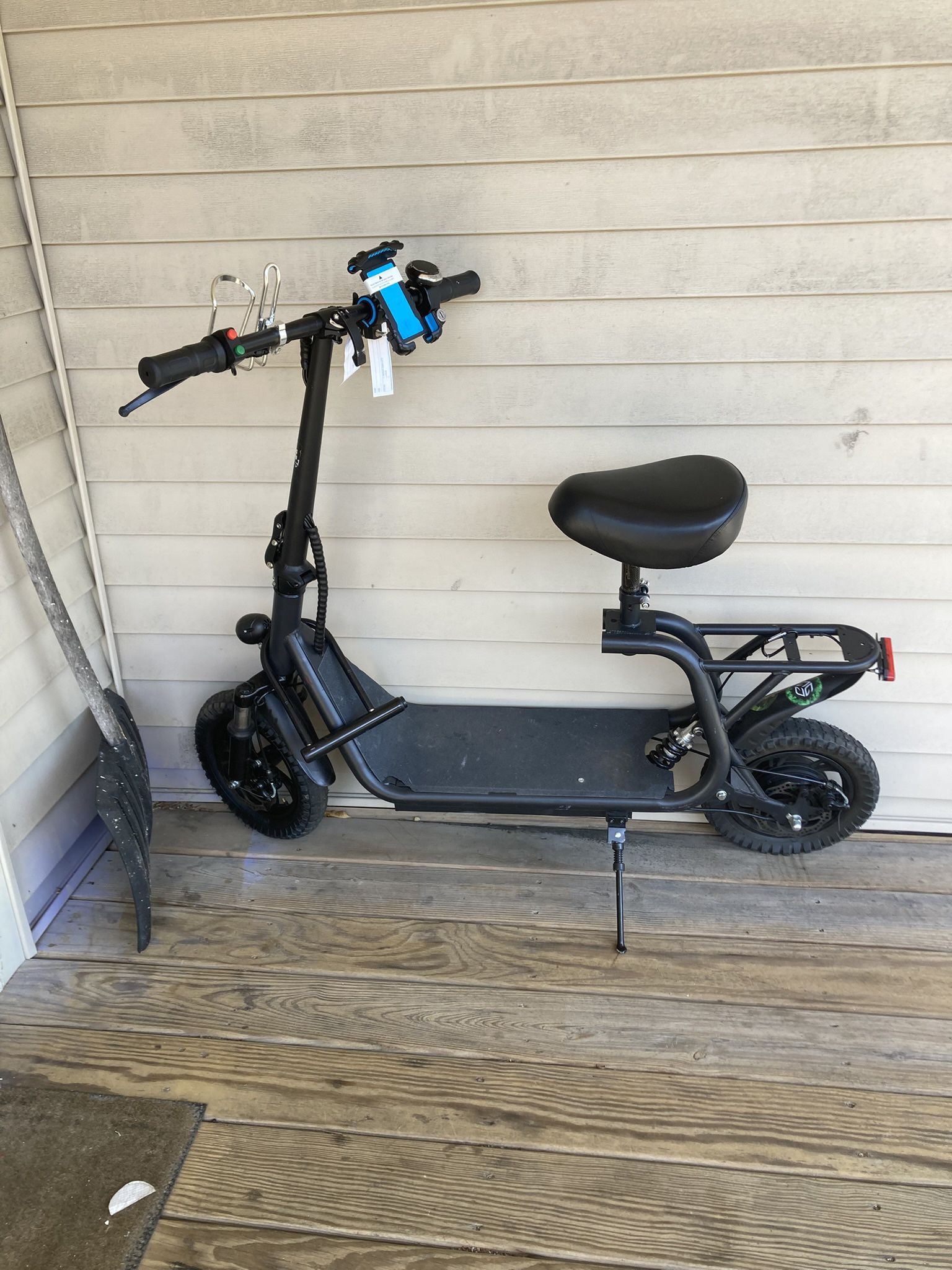 Walmart E-Scooter 18 Mph 20 Mile Range