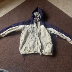  American eagle women’s raincoat (Medium )