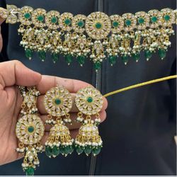 Choker Set