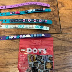 Lego DOTS And 5 Bracelets 