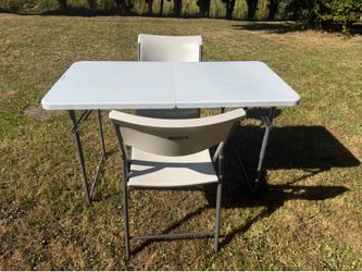 Foldable Table and Chairs