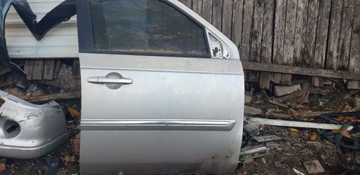 HONDA PILOT DOOR LR. 2009 2010 2011 2012 2013 2014 2015.