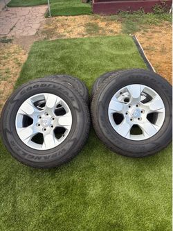 Rines y llantas para Dodge ram 1500 en venta ciudad Compton