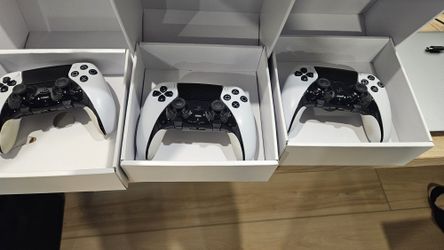PS5 Pro DualSense Edge Controller