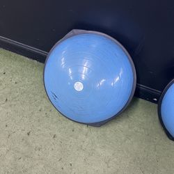 Bosu Balance Ball Exercise Trainer