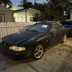 Ford Mustang Gt Parting Out 5.0 Parts 