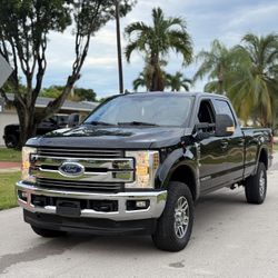 2019 Ford 250 Lariat 
