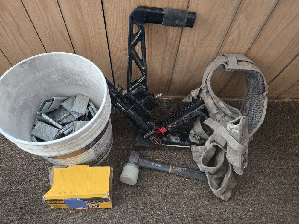 Hardwood Installing Tools