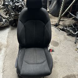 2020 Kia Optima Passenger Seat