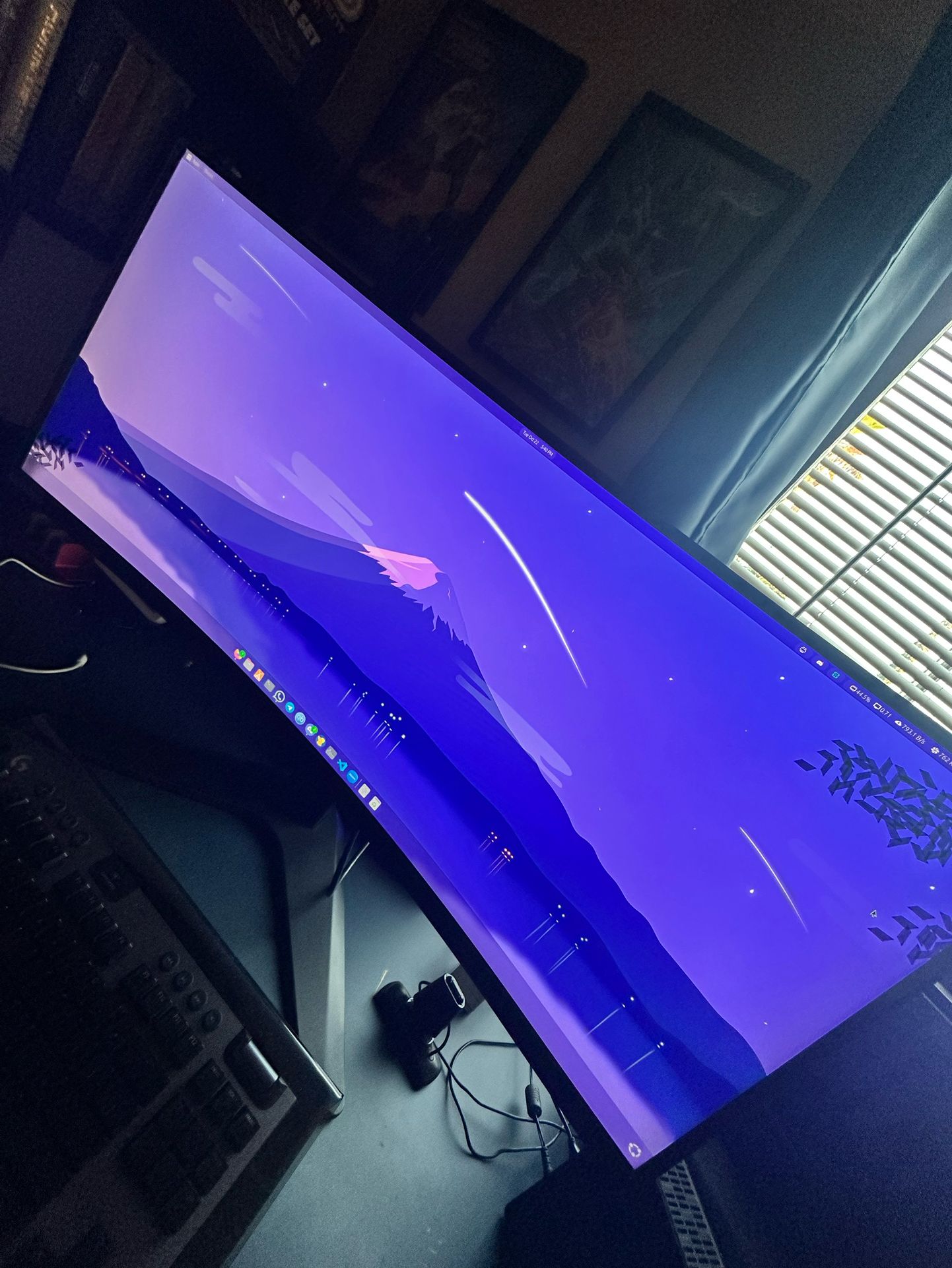 Curved Gaming Monitor