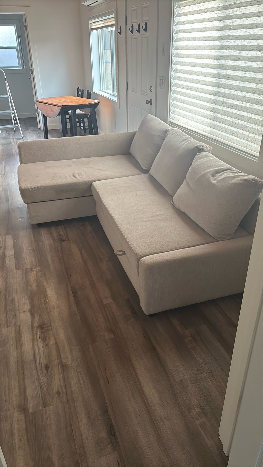 FREE Couch *pending Pickup