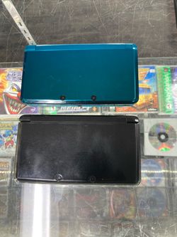 Nintendo 3DS With Charger $150 Gamehogs 11am-7pm