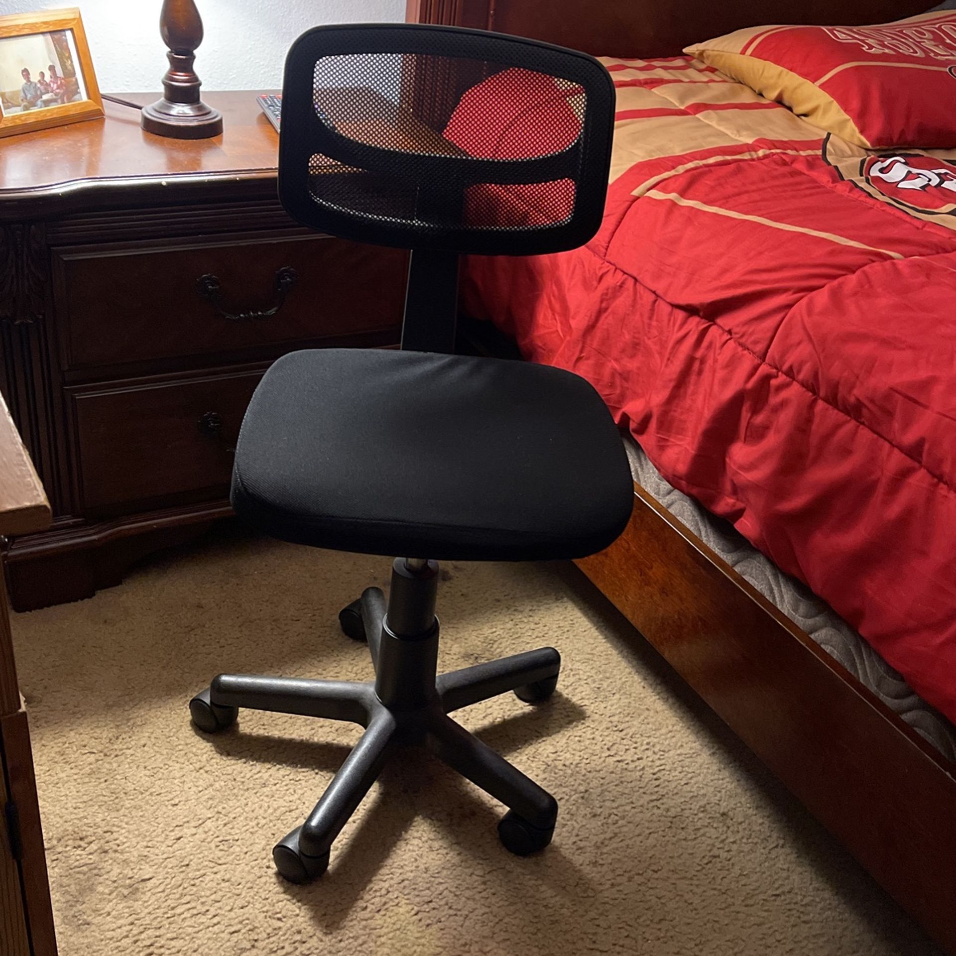 Desk Chair 