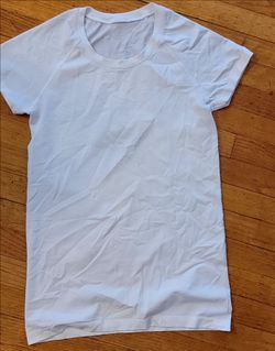Lululemon shirt