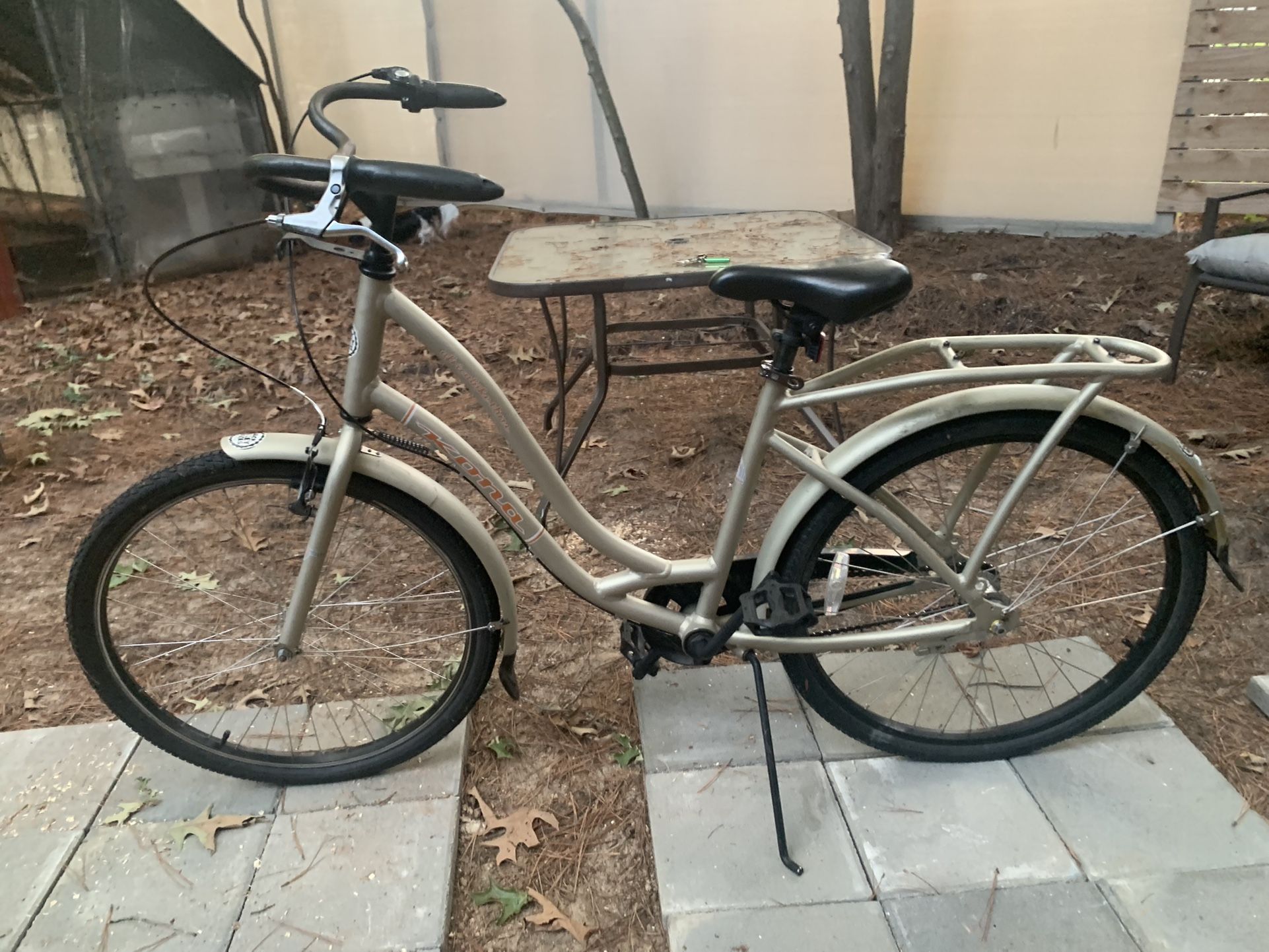Kona Womens Bike , Hardly Used