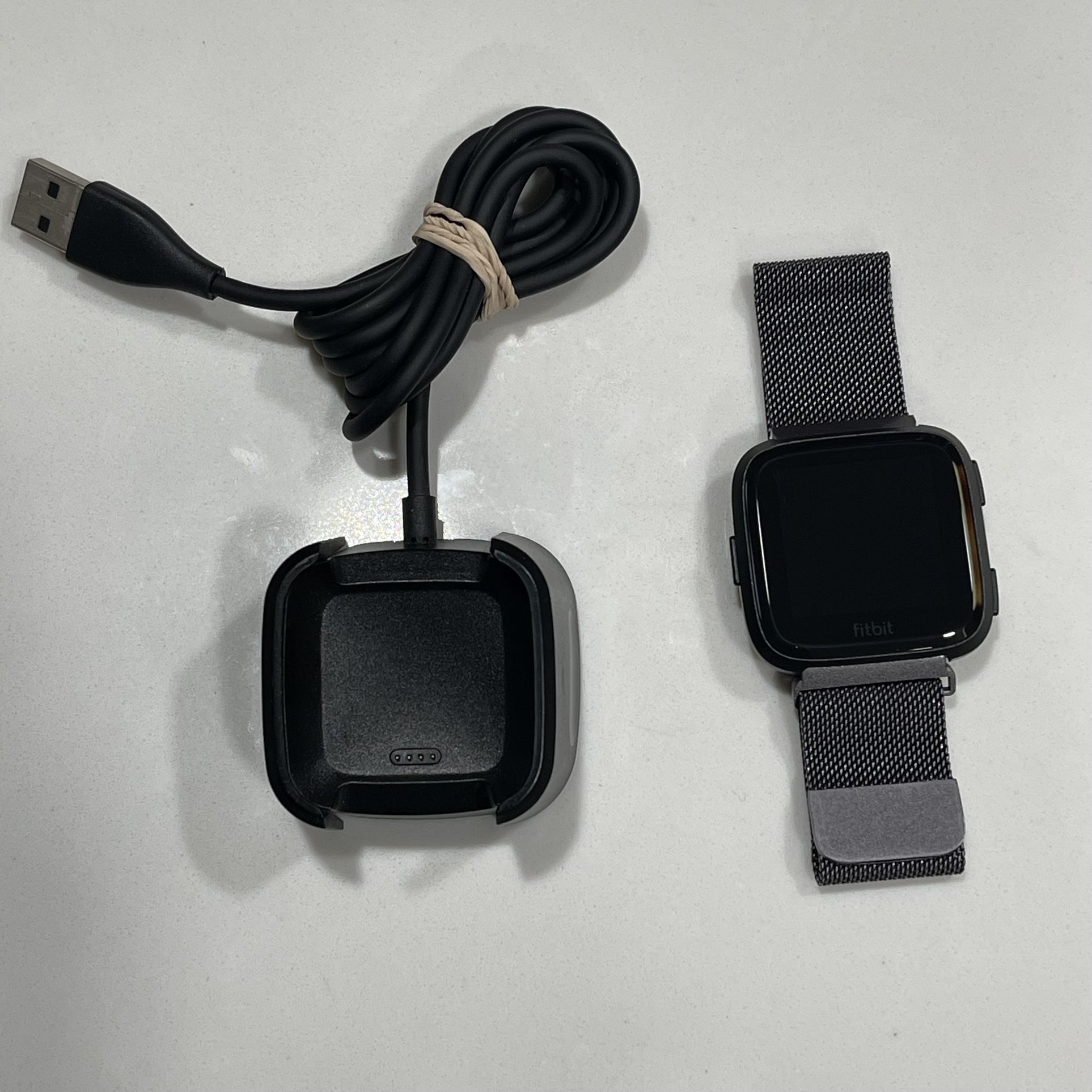 FitBit Versa M/N:Fb504 For Parts