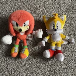 RARE Tomy Sonic Plushies (Bundle)