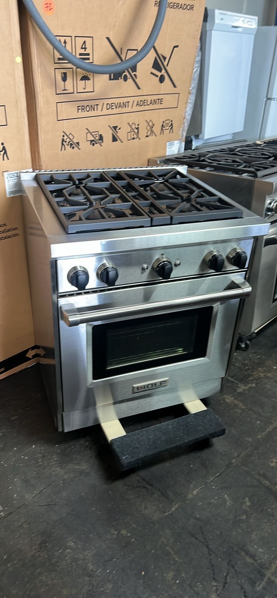 Wolf 30”Wide All Gas Range Stove In Stainless Steel 4Burners 