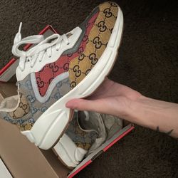 gucci shoes