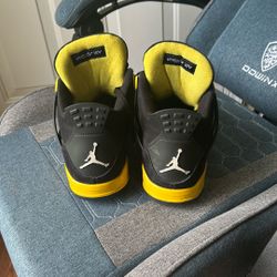 Jordan Thunder 4s
