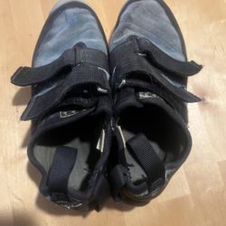 Mad Rich 39.5 Velcro Climbing Shoes 