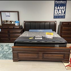 BEAUTIFUL NEW GLORIA PLATFORM QUEEN BED, DRESSER, MIRROR AND NIGHT STAND SET ON SALE ONLY $1299. KING SET $1399. IN STOCK SAME DAY DELIVERY 🚚  EASY F