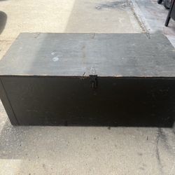 Vintage U.S. Military Wooden Footlocker With Tray Inserts