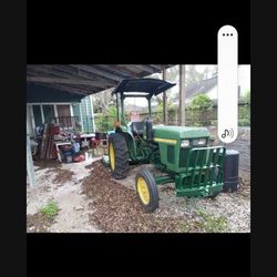 Tractor Johne.Deere.modelo.850.3.cylinders.diesel