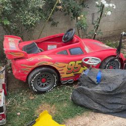 Lightning McQueen Disney Electric Car