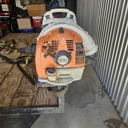 Leaf Blower BR 450. $200 Obo