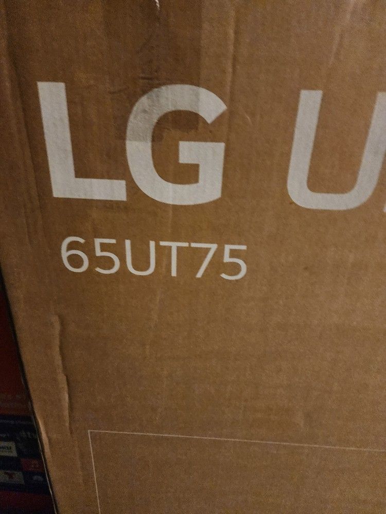 TV LG SMART 65".