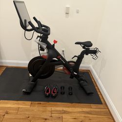 Peloton Bike – Like New | Barely Used
