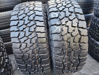 2 tires LT285/70r17 Falken Wilpeak A/T