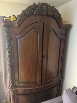 High Quality Wood Big heavy Dresser 2 Piece