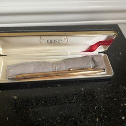 Vintage Cross Pen Gold Filled Pen In Hard Case