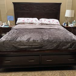King Bed With Dresser